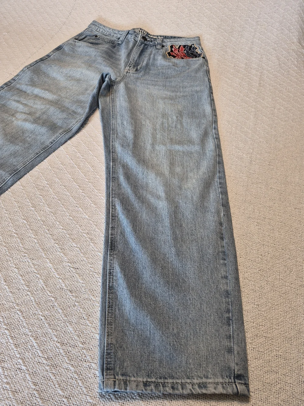 Light Blue Wash Loose Fit Men's Jeans with Embroidered Back Pockets